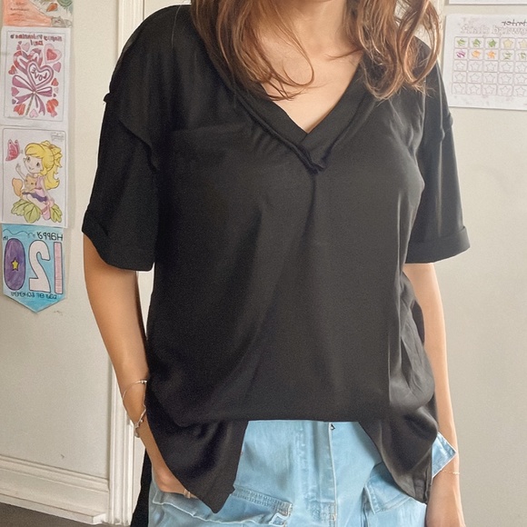 021 Black V neck Pocket Raw Detail Short Sleeve Oversized Tee - Picture 8 of 17